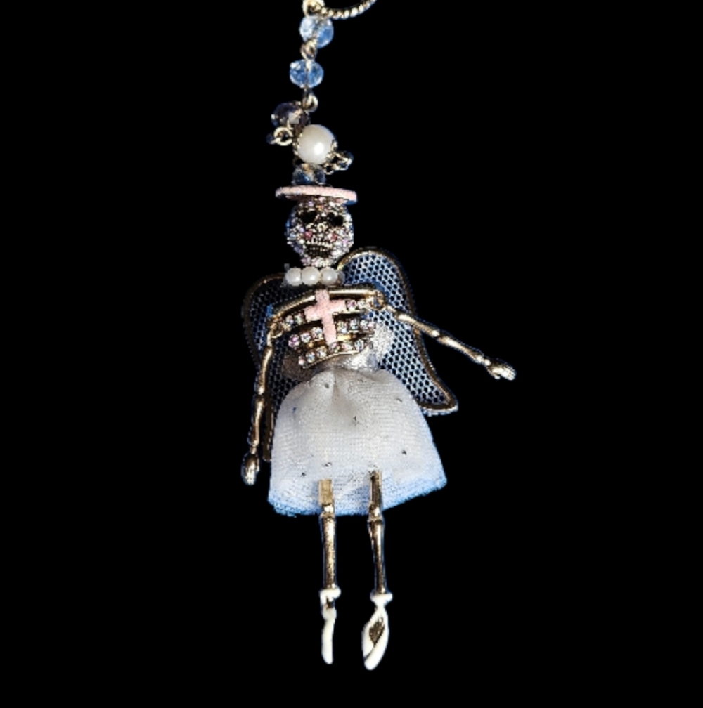 😈👼Betsey ANGEL DEVIL A&D Rosary Halo Wings Ballerina Skull Necklace - NWOT - Picture 7 of 8